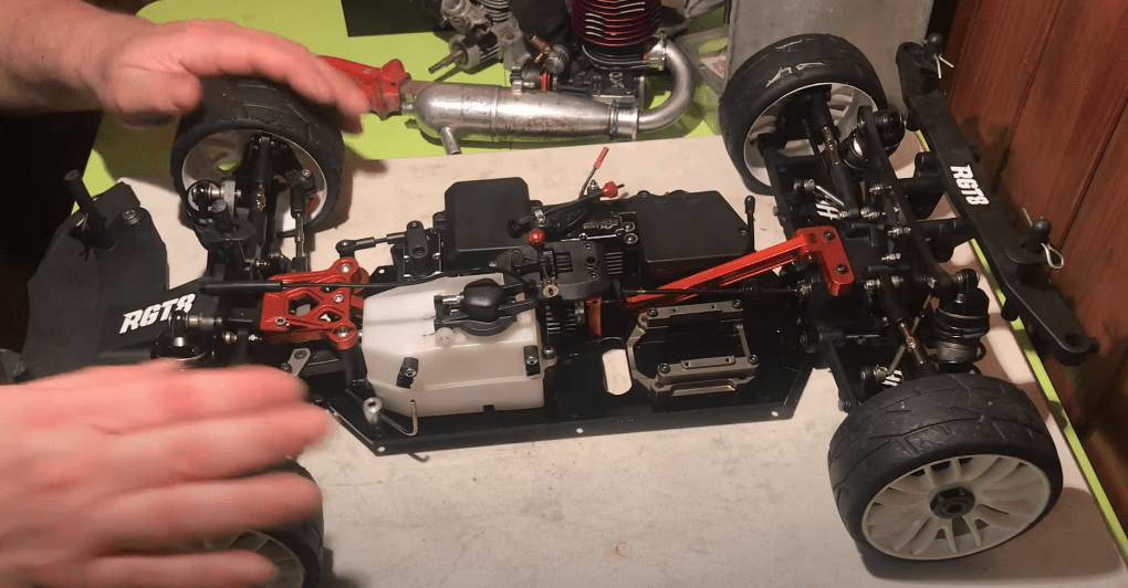 RECENSIONE HB RGT8 by Fabio Brett